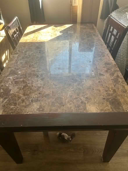 Photo of free Dining room table (Halton Mississauga Etobicoke) #1