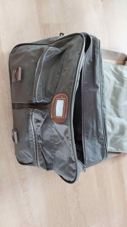 Photo of free Pierre Cardin shoulder bag (Kendal LA9) #3