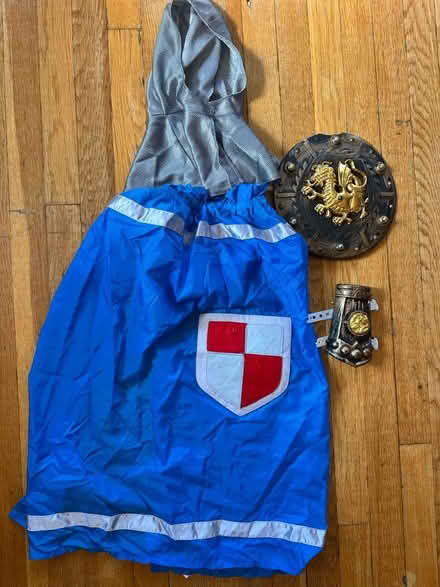 Photo of free Knight costume (Bellrock area Malden) #1
