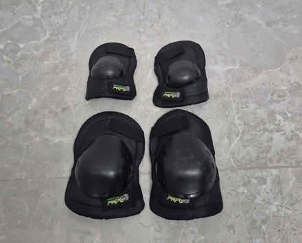 Photo of free Knee and Elbow pads (Dartford DA1) #1