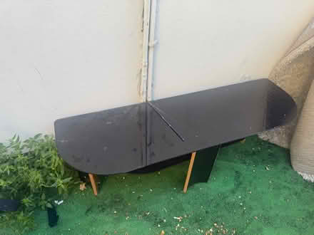 Photo of free Glass TV stand (South Norwood SE25) #3