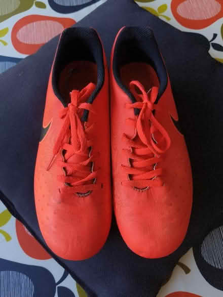 Photo of free Nike size 5.5 unisex football boots (Alcester Lanes End B14) #2