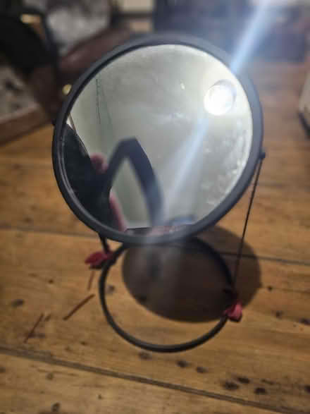 Photo of free small round mirror (East Oxford, OX4) #1