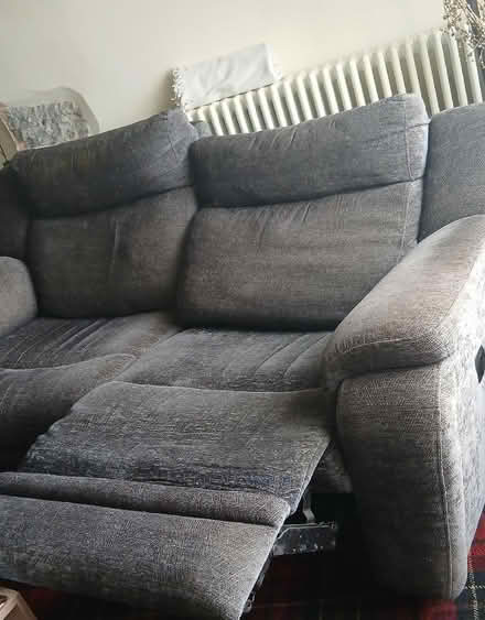 Photo of free Recliner sofa, electric recliners. 2mtr x 1mtr (Motherby CA11) #2