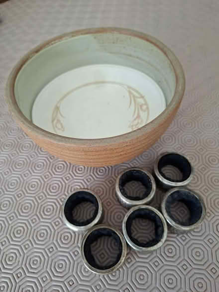 Photo of free Serviette rings and bowls (Bedhampton PO9) #1