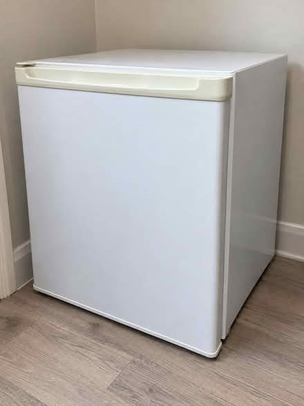 Photo of free Mini Freezer (SW4 7NE) #2