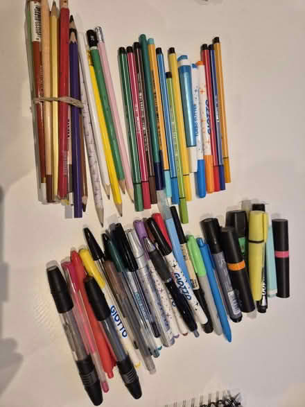 Photo of free Pens, notepads, pencil case etc (Balham SW12) #3