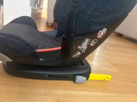 Photo of free Maxi-cosi Rodifix Air Protect (Clapham South SW12) #2