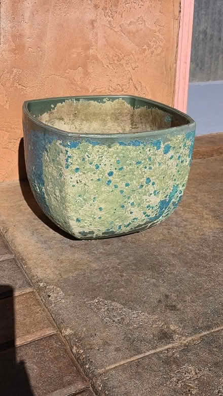 Photo of free Ceramic Garden Pot w/ crack (Leona Heights) #1