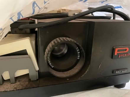 Photo of free slide projector (Llantwit Major CF61) #1