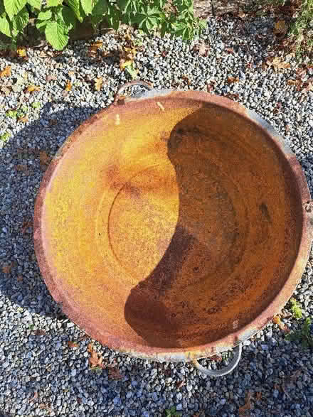 Photo of free Large metal bowl 79 cms (Bransgore BH23) #4