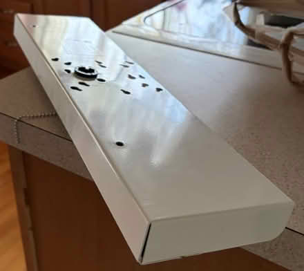 Photo of free 18" Fluorescent Fixture (South Howell) #4
