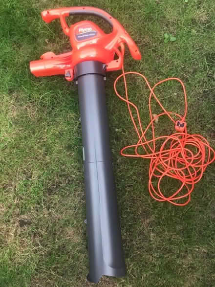 Photo of free Garden vacuum:Flymo PowerVac3000 sans bag. (College Town GU47) #1