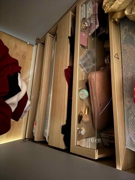 Photo of free Wardrobe (W3 0pt) #3