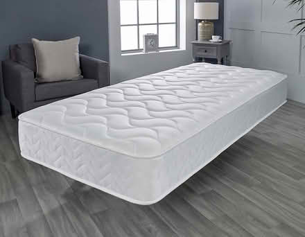 Photo of Single mattress (Sevenoaks TN13) #1