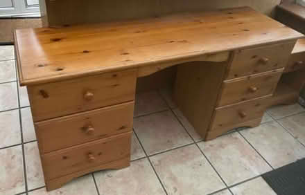Photo of free Wood dressing table (Daventry, NN11) #1