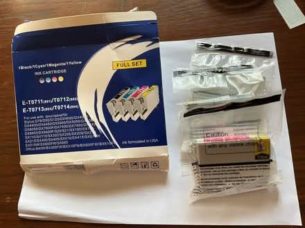 Photo of free HP printer ink. 3 of 4 colours, no yellow. (Dysart KY1) #1