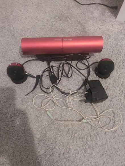 Photo of free Edifier pc speakers, wired connection (Florence Park OX4) #1