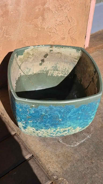 Photo of free Ceramic Garden Pot w/ crack (Leona Heights) #2