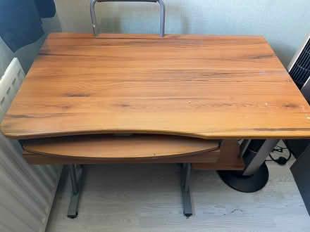 Photo of free Computer desk (Allestree Derby DE22) #1