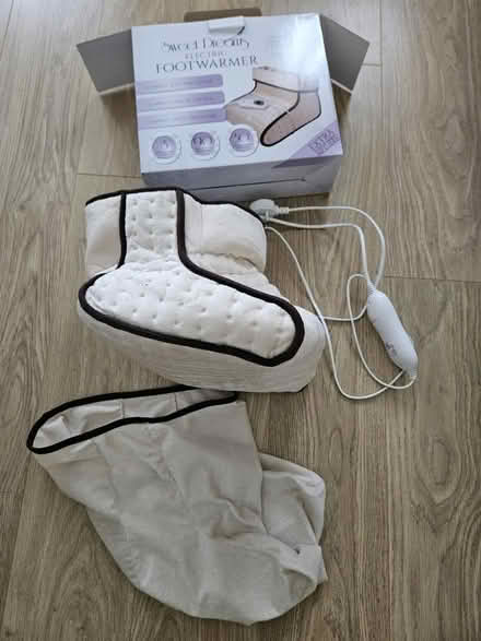 Photo of free Electric foot warmer (Letchworth near Standalone SG6) #1