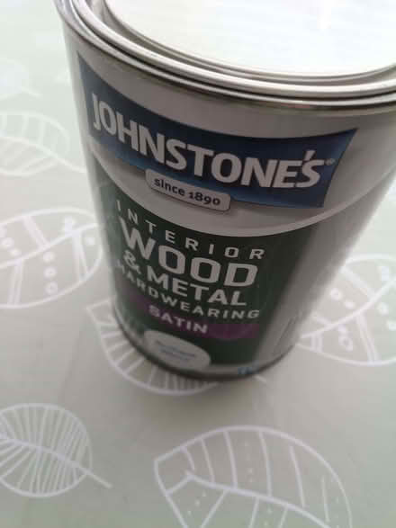 Photo of free White interior paint (Rhiwbina CF14) #1