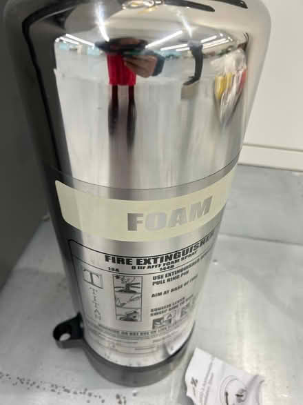Photo of free Two fire extinguishers (W2 2ET) #2