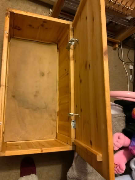 Photo of free Toy box /ottoman (Aspley NG8) #1