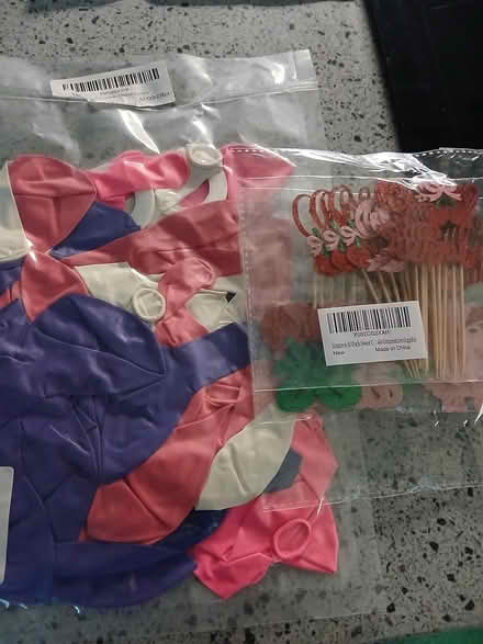 Photo of free Balloons and cocktail sticks (High park southport PR9) #1