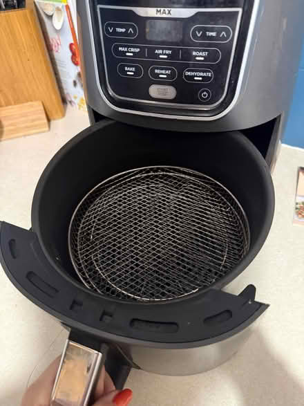 Photo of free Ninja air fryer (Havant PO9) #2