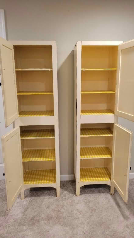 Photo of free Farmhouse cabinets (Des Peres) #2
