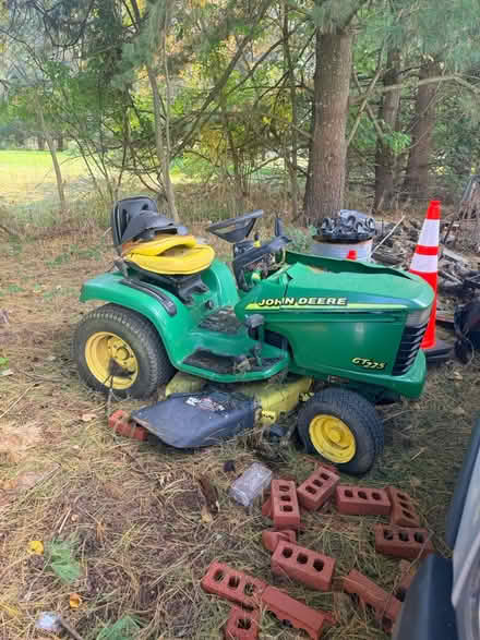 Photo of free John Deere tractor not working (Clinton Twp/Lebanon) #1