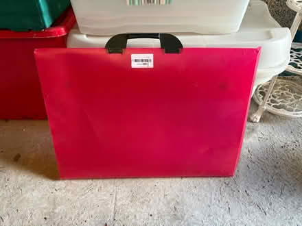 Photo of free Plastic Art Portfolio Holder (Wetherby LS22) #3