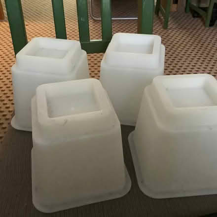 Photo of free Bed risers (Enfield N21) #1