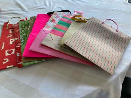Photo of free Selection Of Gift Bags (Istead Rise DA13) #1