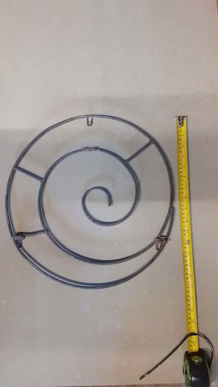 Photo of free Decorative Metal Circle. (Woolley BA1) #1