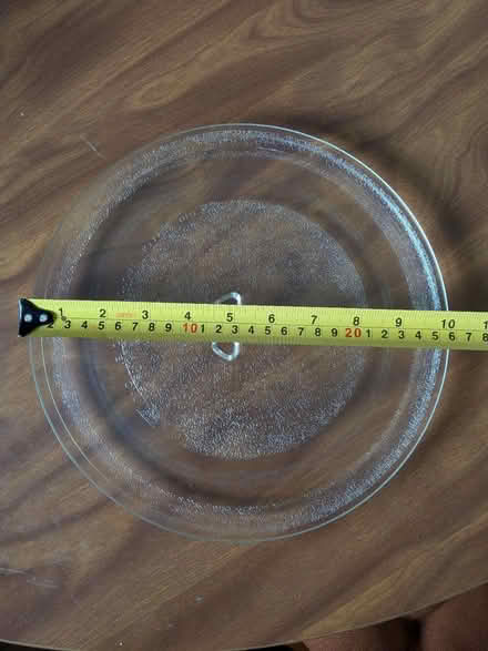Photo of free Microwave Glass Plate (Smallthorne ST6) #1