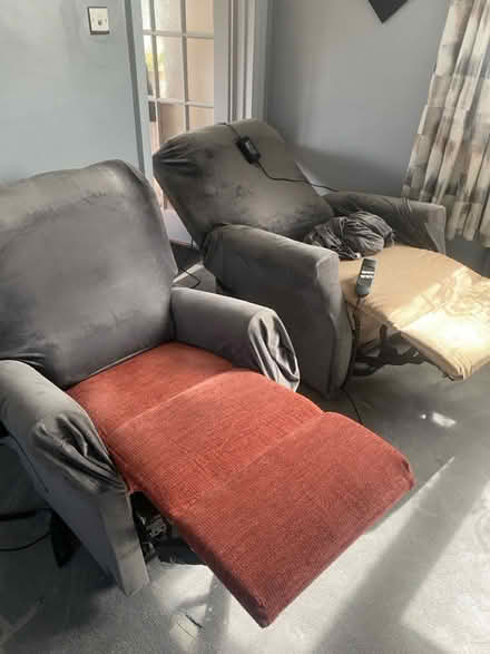 Photo of free Electric armchairs (Sm14rt) #2