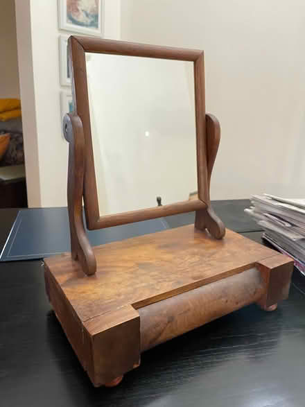 Photo of free Antique stand-alone dresser mirror (Bloor Lansdowne) #2