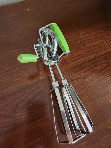 Photo of free Vintage Manual Hand Mixer (Pharmacy & Sheppard) #3