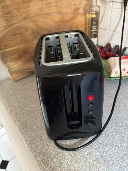 Photo of free Black toaster (Lloyd’s Park) #1