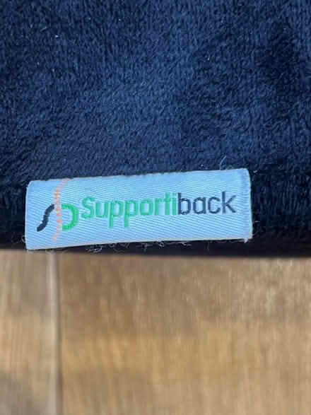 Photo of free Back support cushion (KT6 Surbiton) #2