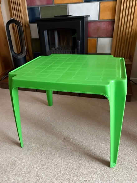 Photo of free Children’s Plastic Table (Swindon SN5) #1