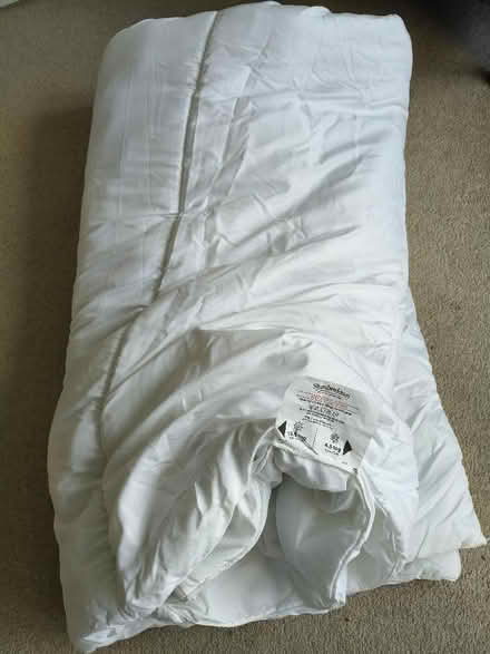 Photo of free King size half and half duvet (Alcester Lanes End B14) #1