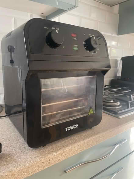 Photo of free Mini electric oven (Downswood ME15) #1