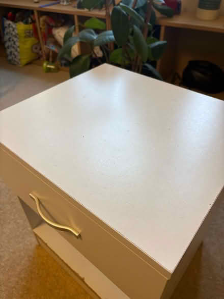Photo of free White bedside table with drawer (Herne Hill SE24) #3