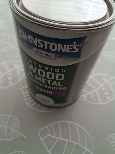 Photo of free White paint (Rhiwbina CF14) #1