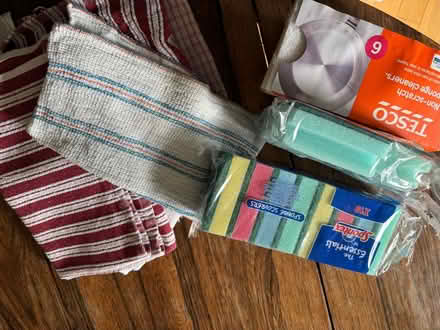 Photo of free Washing up sponges and tea towels (Henley-on-Thames RG9) #1