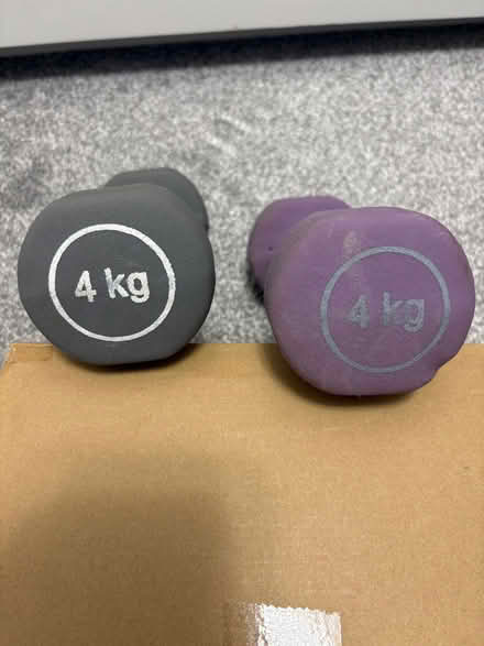Photo of free A pair of 4 kg dumbell (Burgess Hill RH15) #3