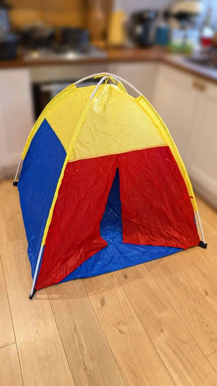 Photo of free Colourful children’s tent (Grenoside S35) #1
